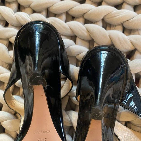 Prada T Strap Patent Leather Sandals - Picture 5 of 15